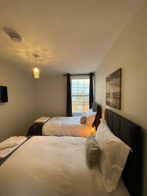 Superb 2 Bedroom Sea View Flat 斯卡伯勒 外观 照片